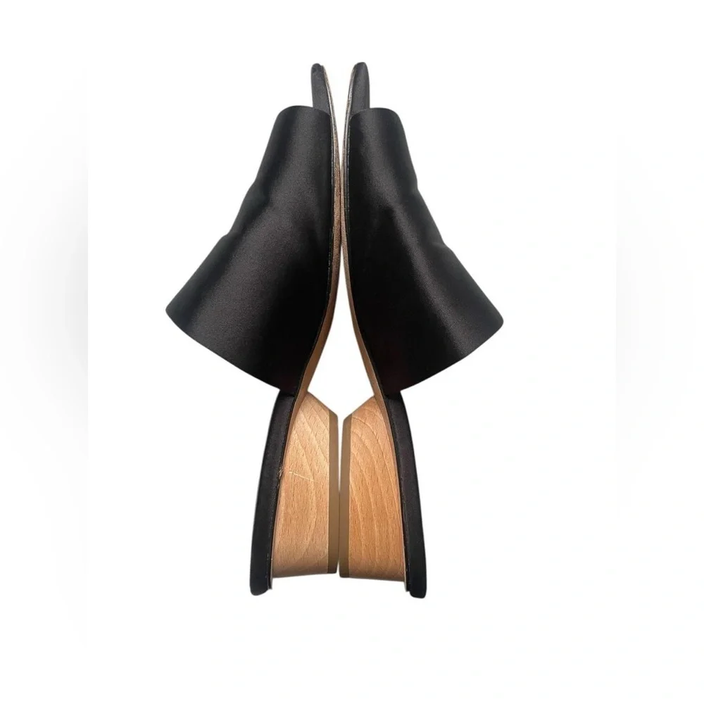 Satin Mules Black Slip On Slides with a 2.5" Heel by Donald Pilner 7.5 - Picture 8 of 8